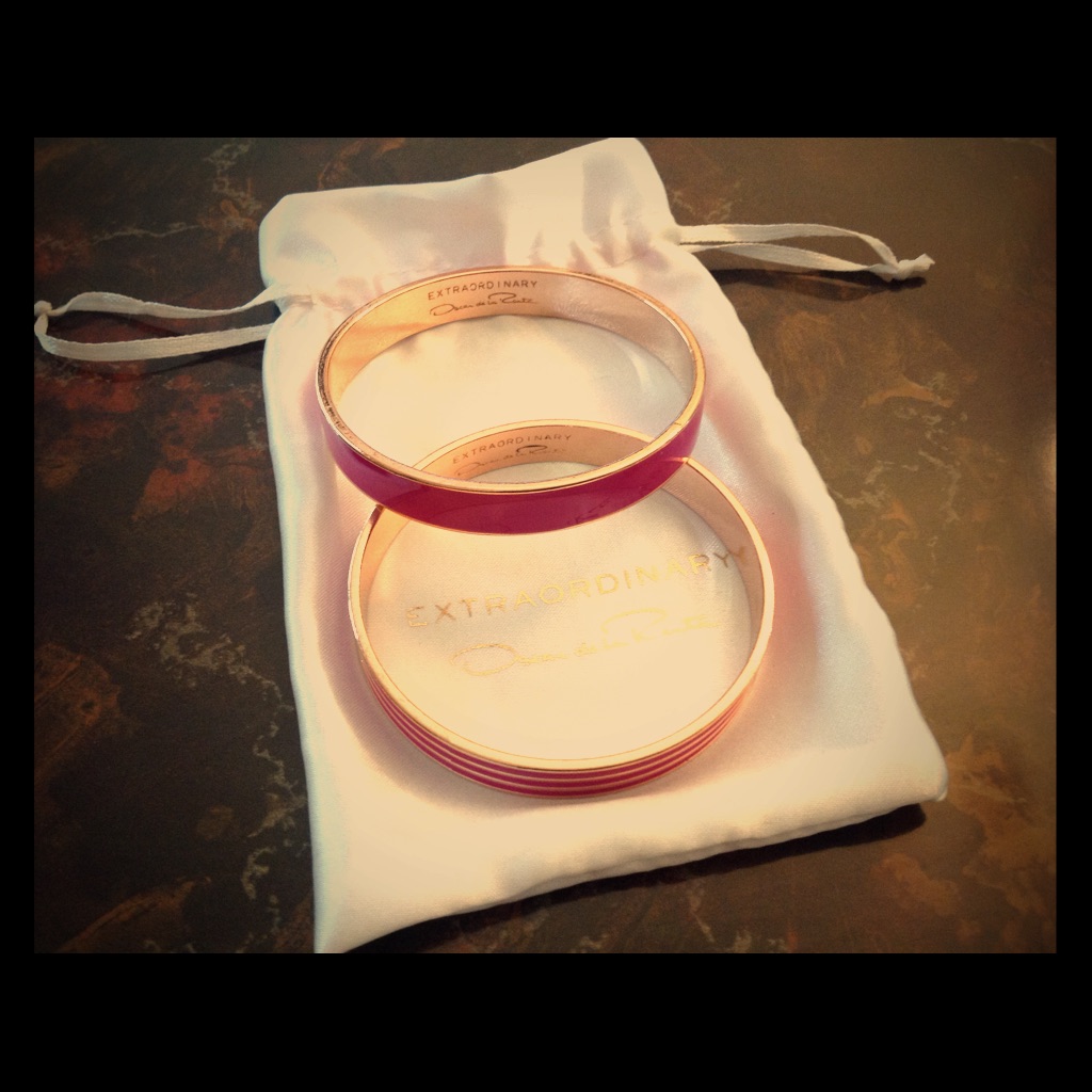 Beautiful Signature Bangle Bracelet Set 30$